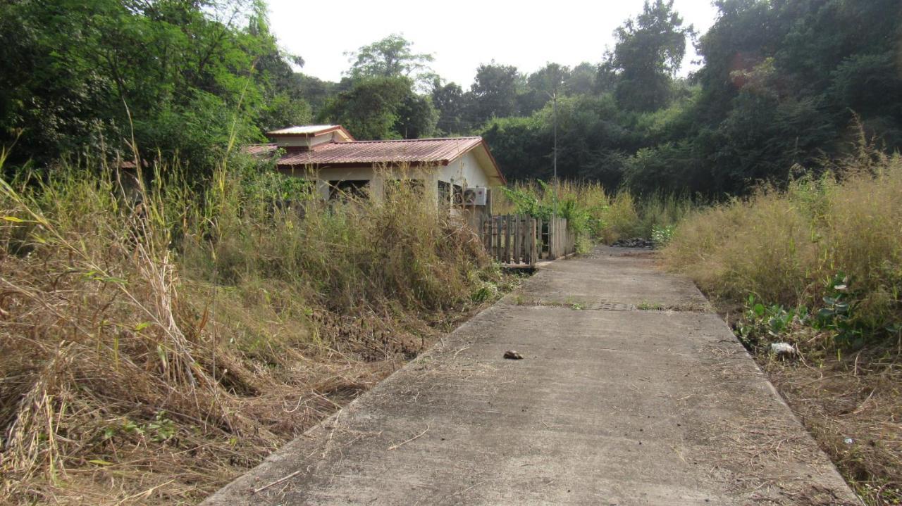 Retreat Chalets, The Nest, At Sparsh Resorts, Karjat Extérieur photo