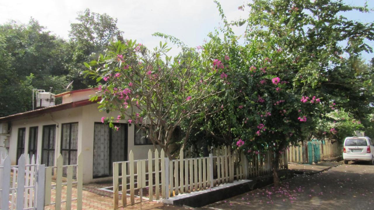 Retreat Chalets, The Nest, At Sparsh Resorts, Karjat Extérieur photo
